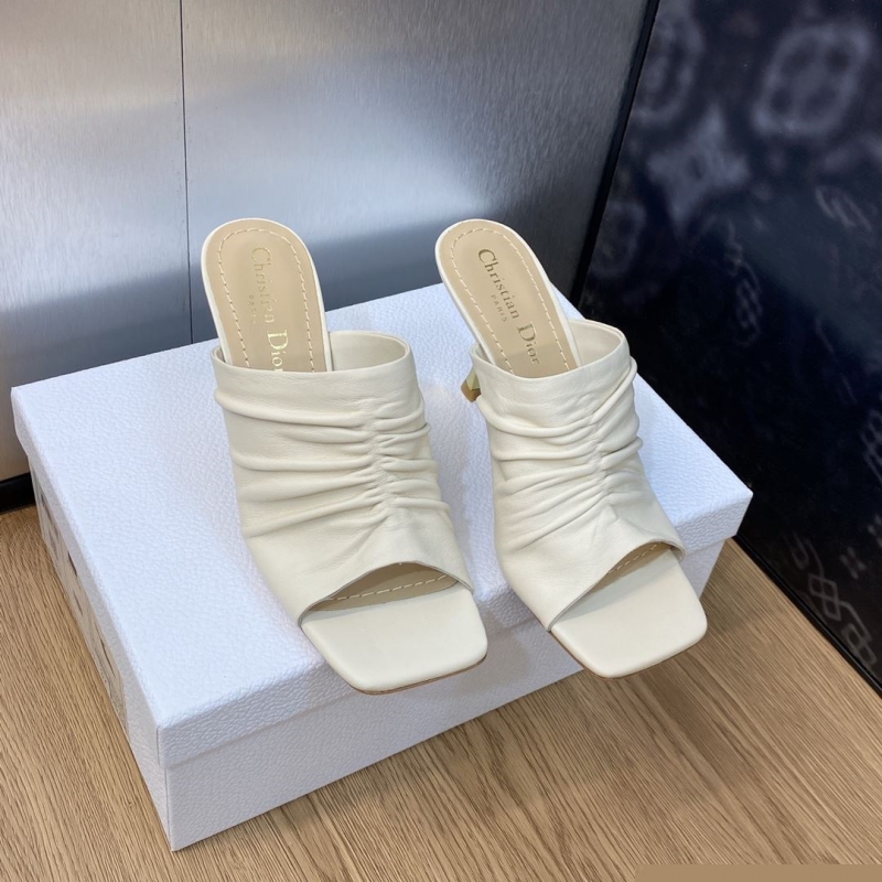ch**an D*or slippers